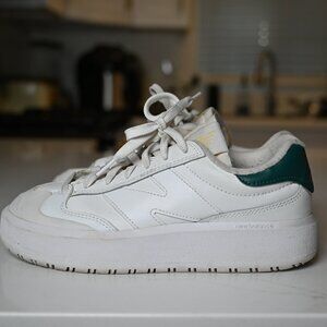 New Balance CT302 Men Size 6.5 Women Size 8